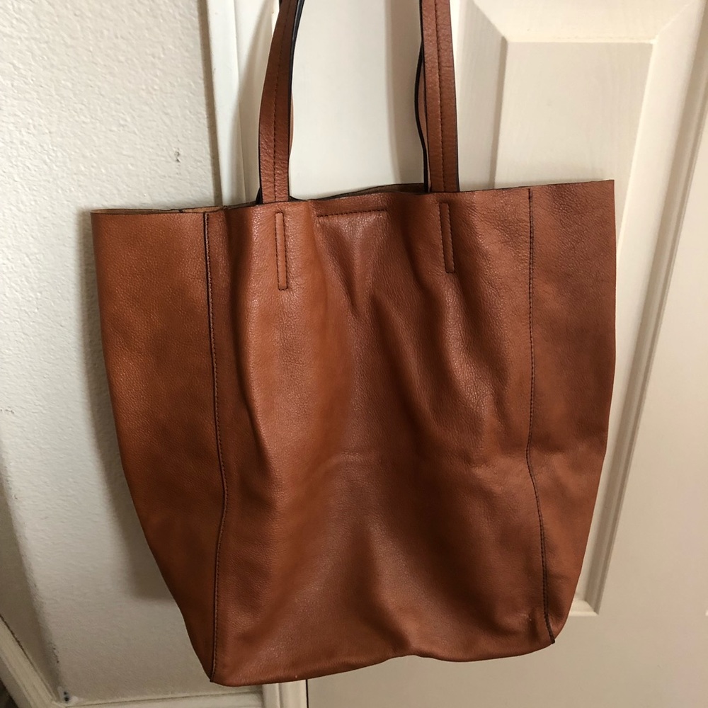 Banana Republic Leather Tote Bag